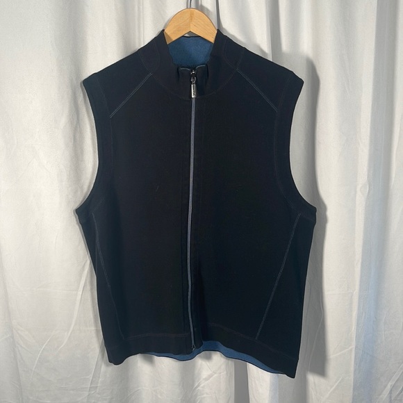 Tommy Bahama Reversible Zip Vest | Black and Blue | Large - Picture 1 of 6